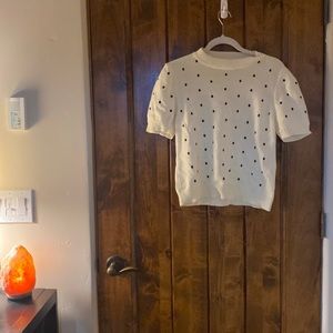 Gilli adorable cream mock neck sweater size medium